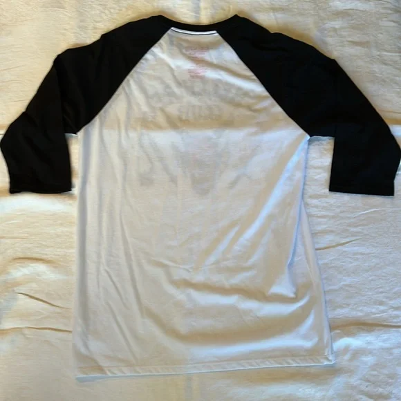 Stranger Things Tee - Picture 4 of 4